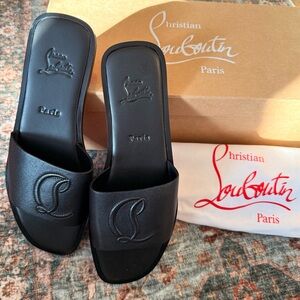 NEW Christian Louboutin Black Leather Logo Slides Sandals| EU 38 (US 7.5–8)